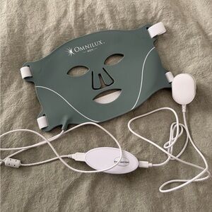Omnilux LED Face Mask - Gray